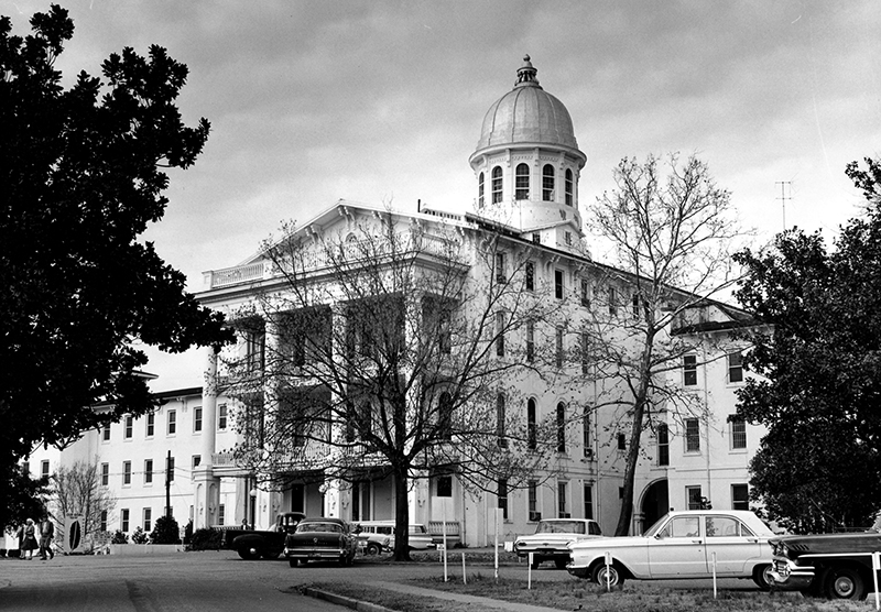 Bryce Hospital (the Alabama Insane Hospital) employed a work-centered approach to mental health care based on the idea that physical activity would heal sick minds. The treatment method helped fund the facility but also drew public criticism as being exploitative in the 1970s.